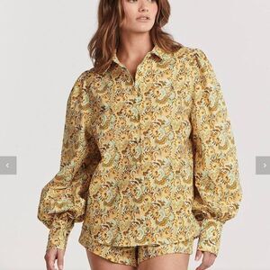 Charlie Holiday Forest Paisly Harper Shirt size xl size 10 NWT